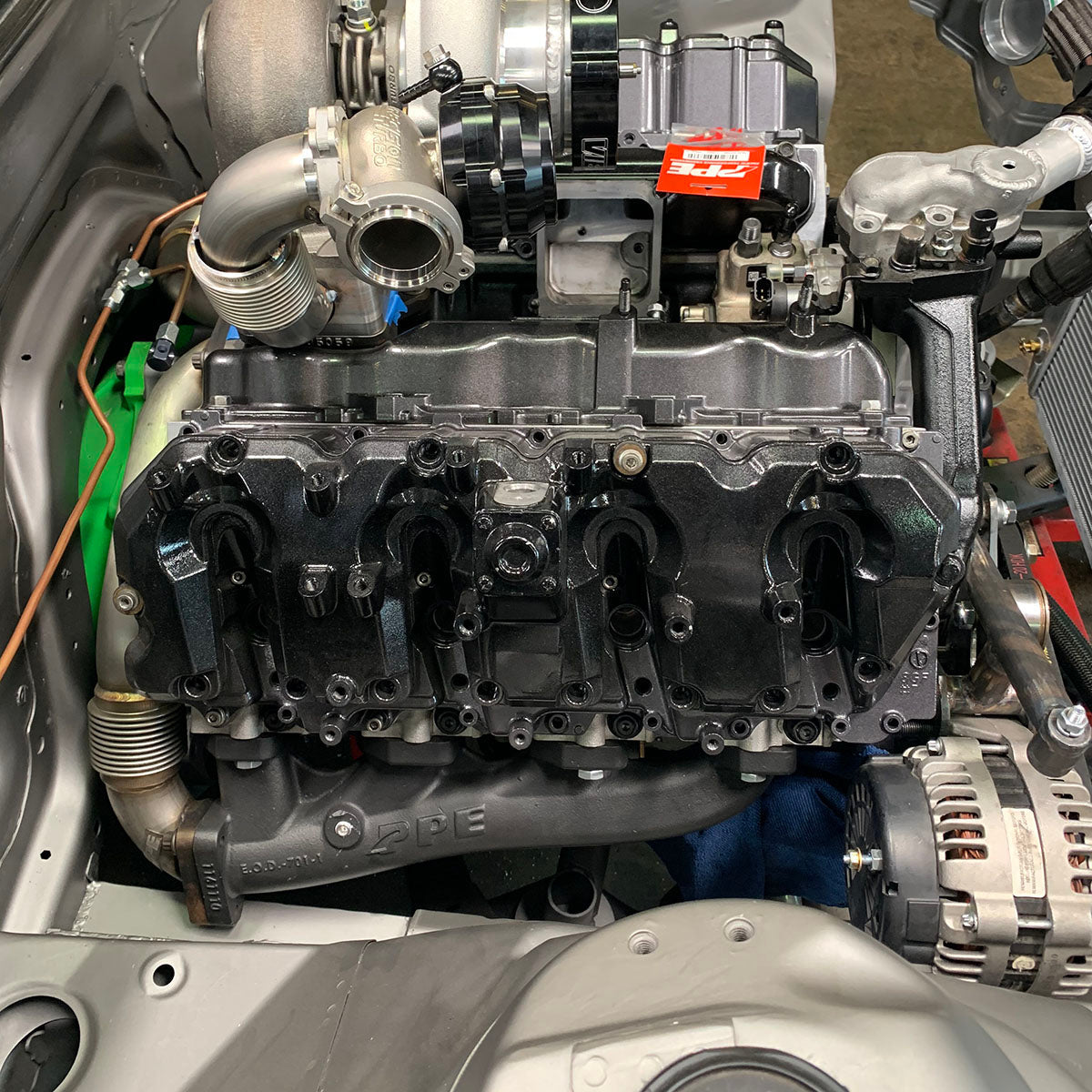 Manifolds and Up-Pipes GM 2011-2016 Y Pipe LML - Black